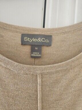 Beige/tan Top